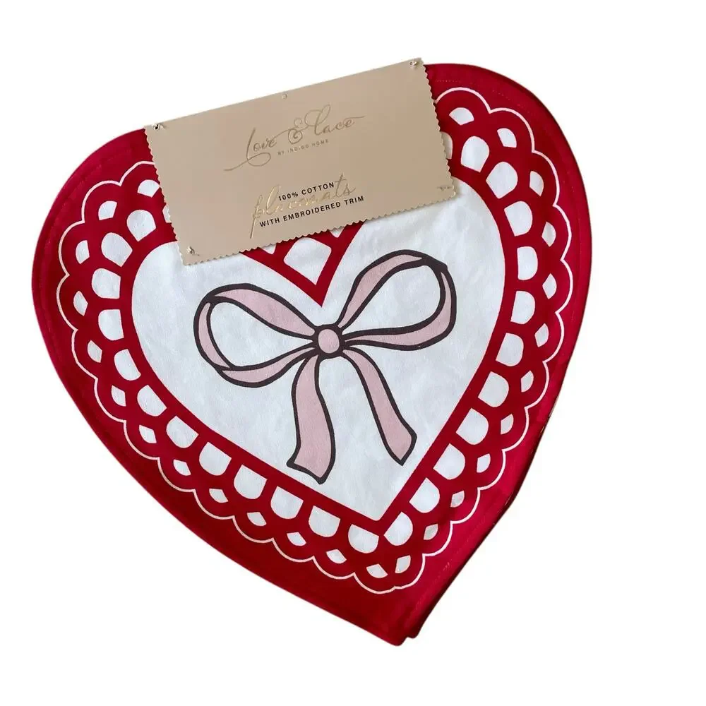 Reversible Heart Shaped Bow Valentine Placemats 15in Cotton Set of 4 XO Love NEW
